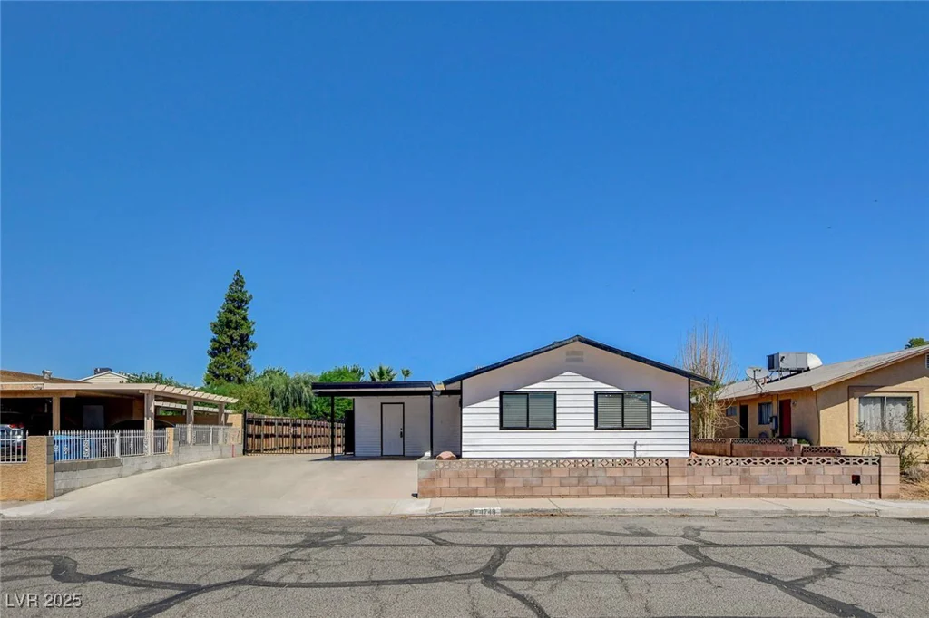 4748 Terra Linda, Las Vegas, NV 89120