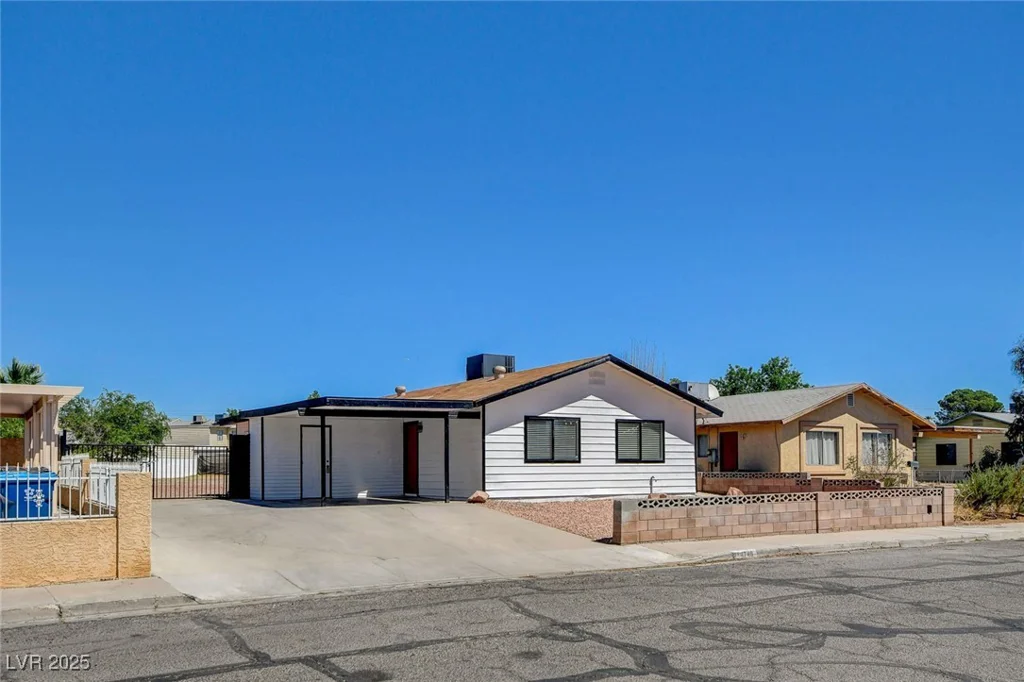 4748 Terra Linda, Las Vegas, NV 89120