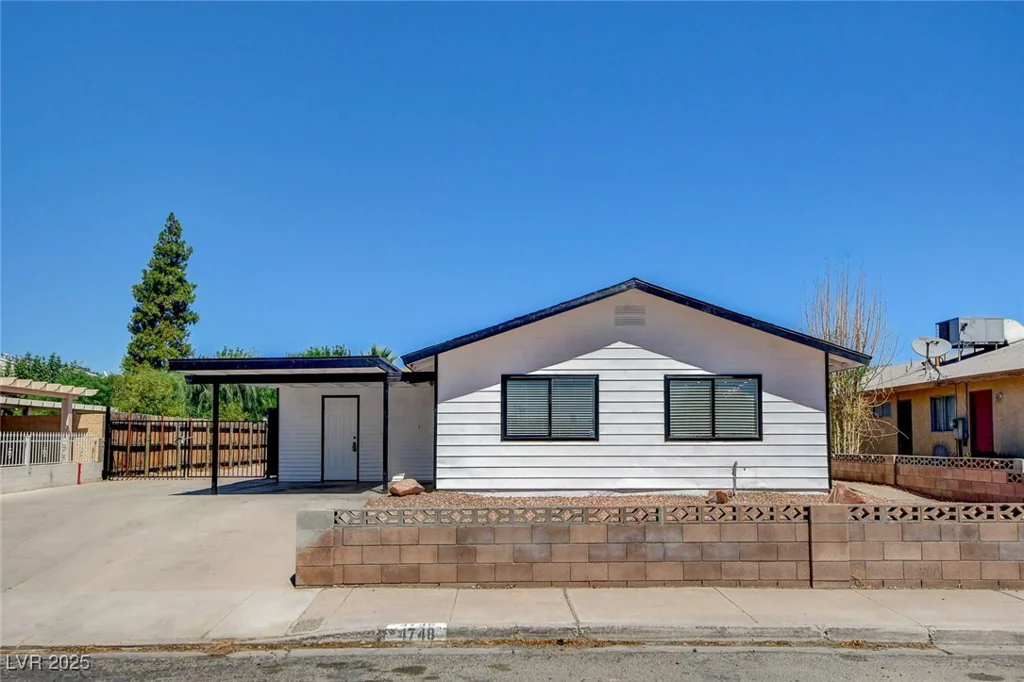 4748 Terra Linda, Las Vegas, NV 89120