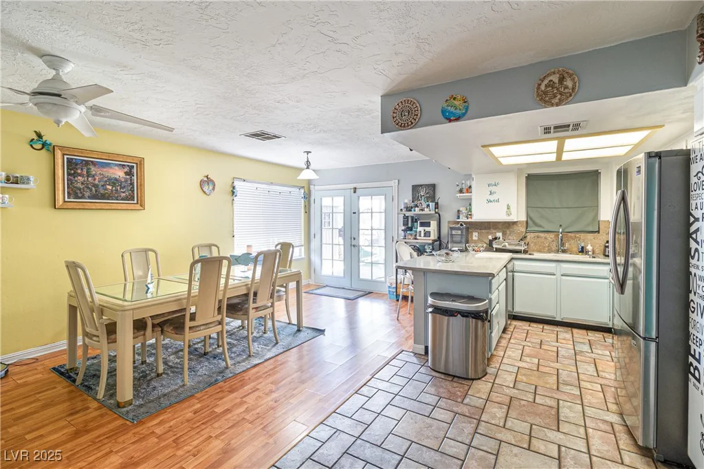 736 Scottsdale, Henderson, NV 89002