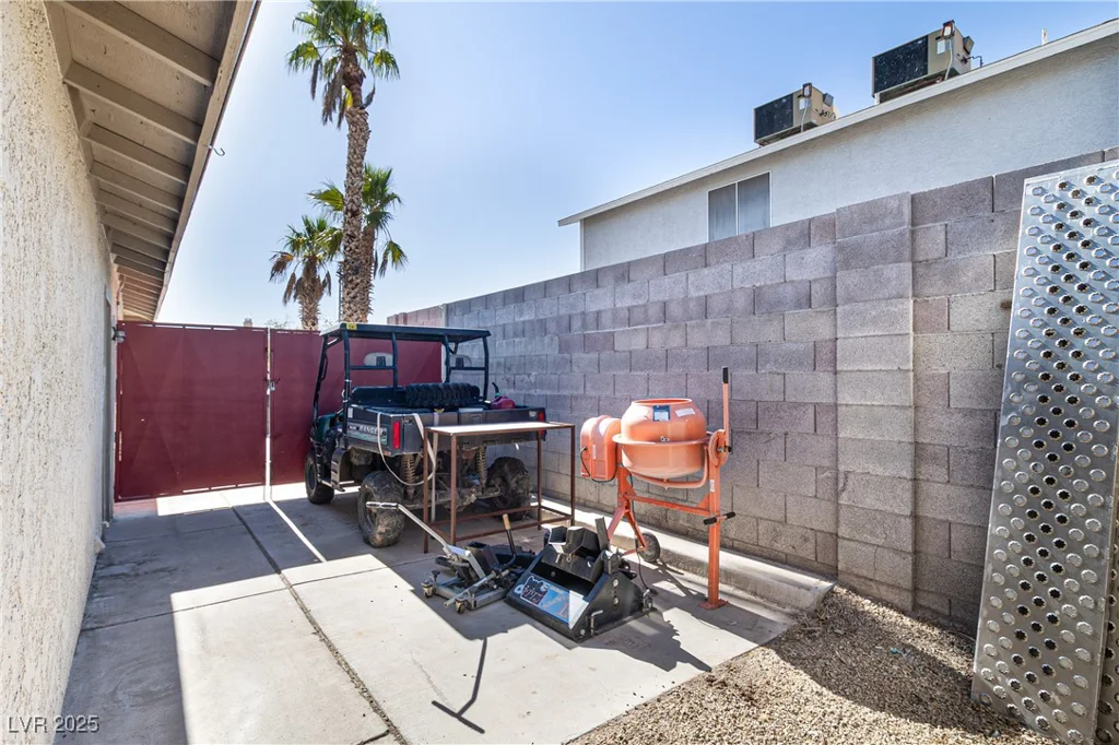 736 Scottsdale, Henderson, NV 89002