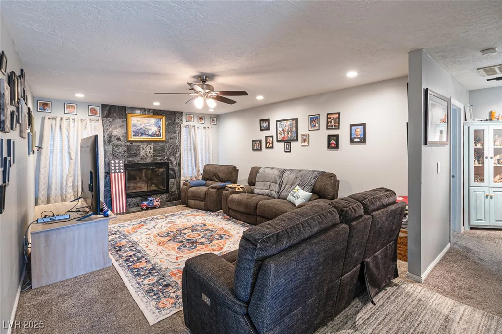 736 Scottsdale, Henderson, NV 89002