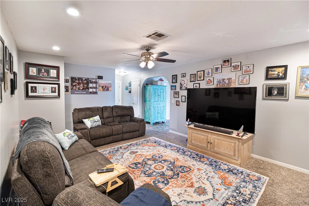 736 Scottsdale, Henderson, NV 89002