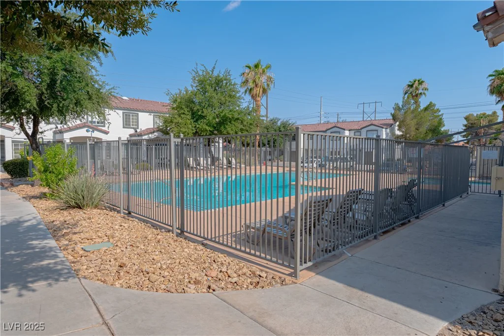 5330 Charleston, Las Vegas, NV 89142