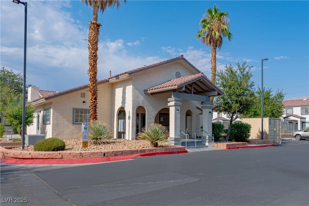5330 Charleston, Las Vegas, NV 89142
