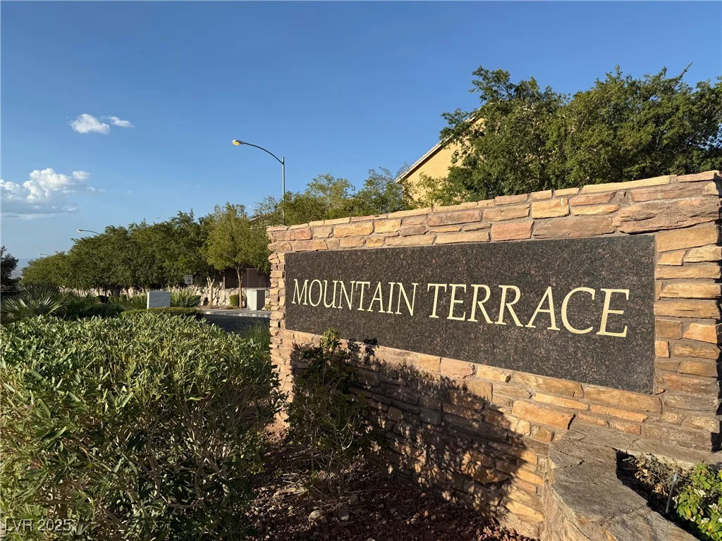 1238 Tranquil Rain, Henderson, NV 89012