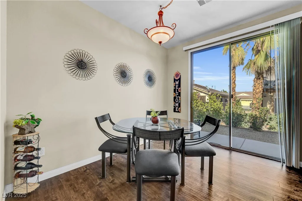 5904 Sorto Lago, North Las Vegas, NV 89081