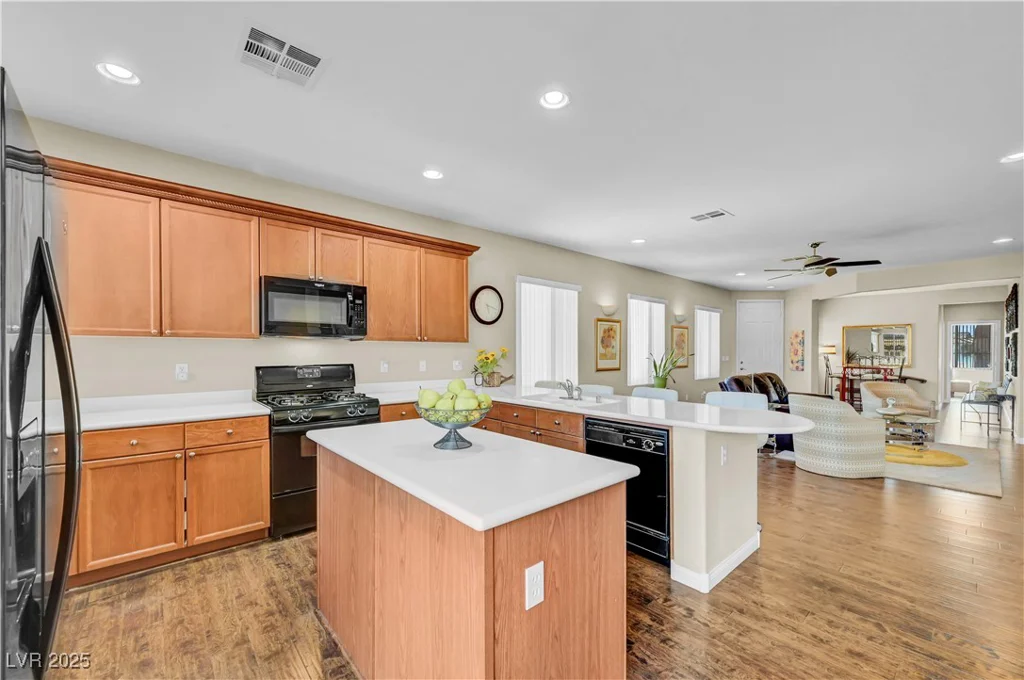 5904 Sorto Lago, North Las Vegas, NV 89081