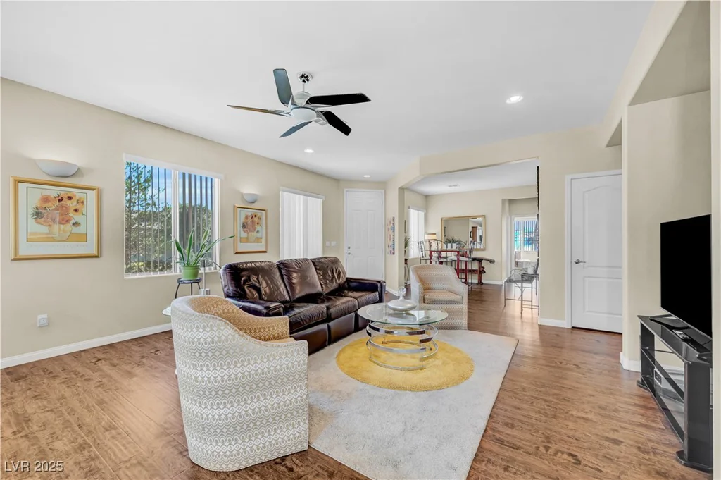 5904 Sorto Lago, North Las Vegas, NV 89081