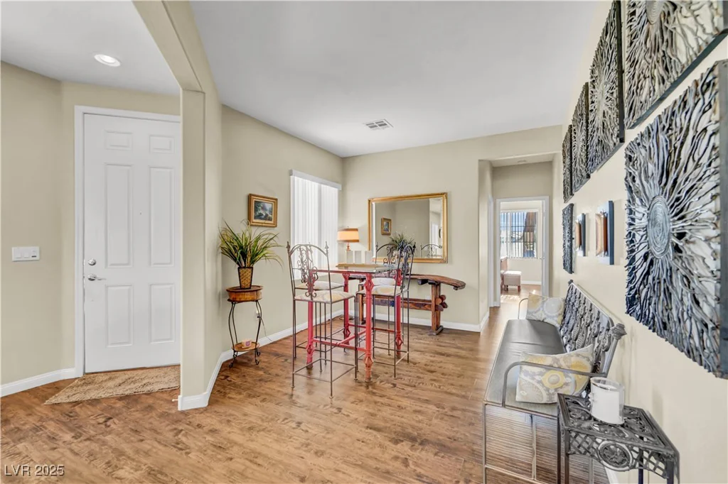 5904 Sorto Lago, North Las Vegas, NV 89081