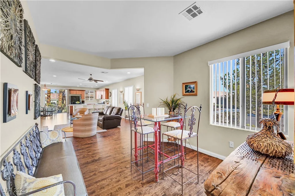 5904 Sorto Lago, North Las Vegas, NV 89081