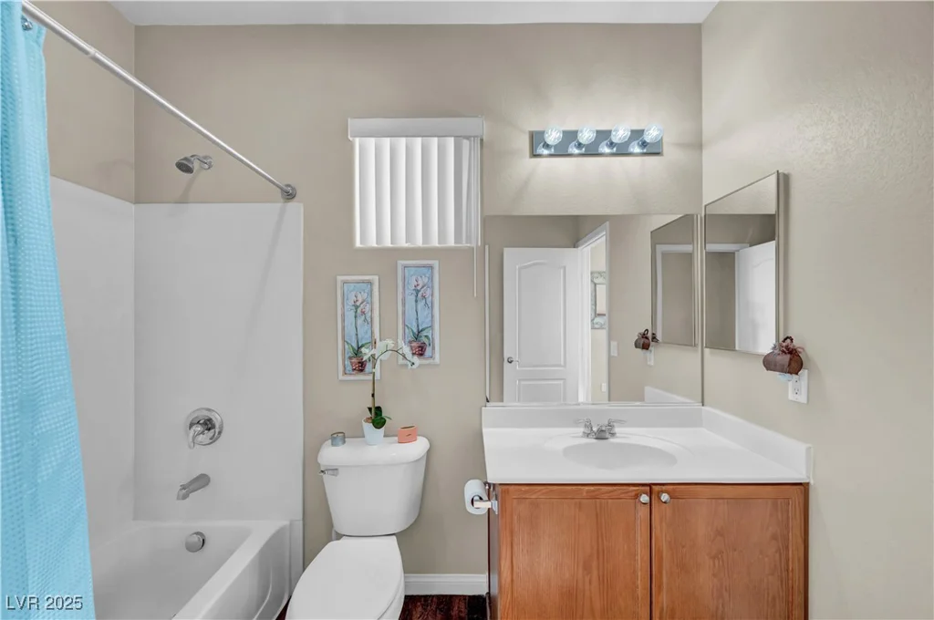 5904 Sorto Lago, North Las Vegas, NV 89081
