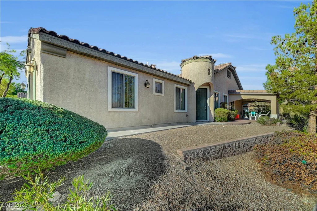 5904 Sorto Lago, North Las Vegas, NV 89081