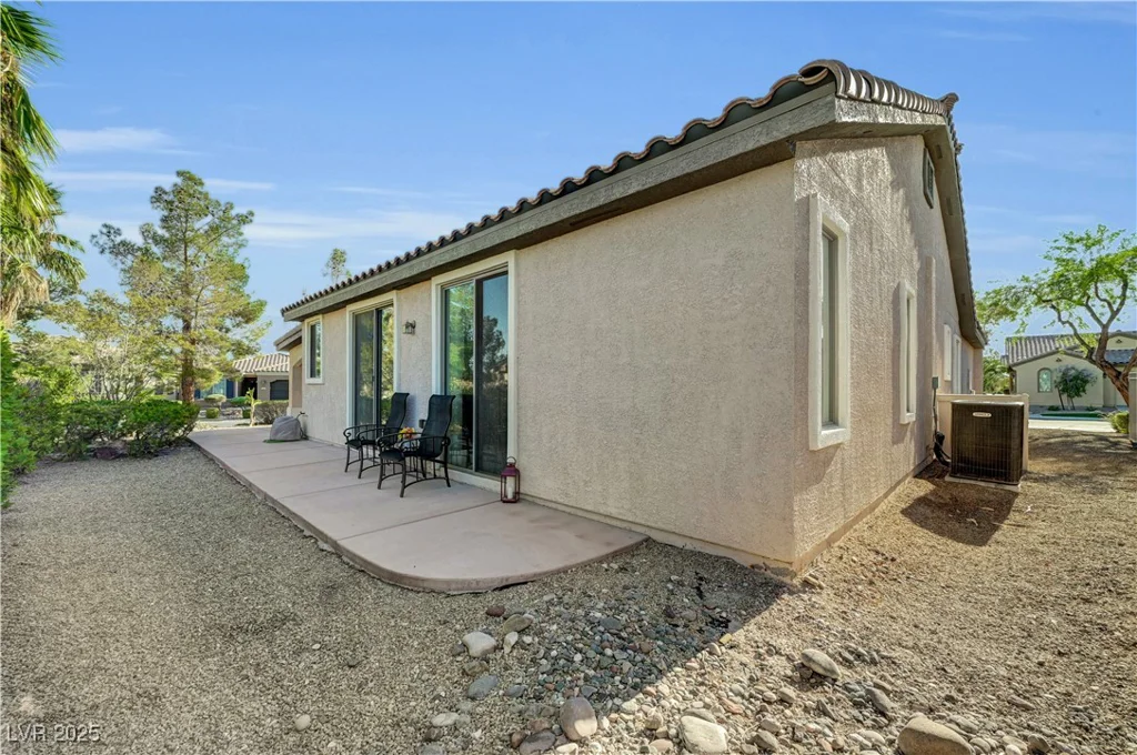 5904 Sorto Lago, North Las Vegas, NV 89081