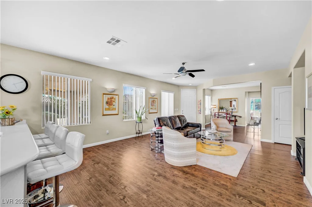 5904 Sorto Lago, North Las Vegas, NV 89081