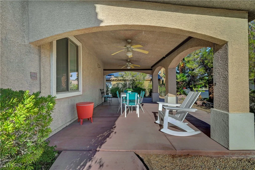5904 Sorto Lago, North Las Vegas, NV 89081