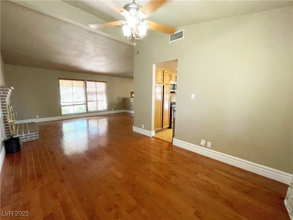1400 Baldosa, Las Vegas, NV 89117