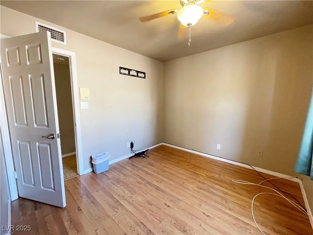 1400 Baldosa, Las Vegas, NV 89117