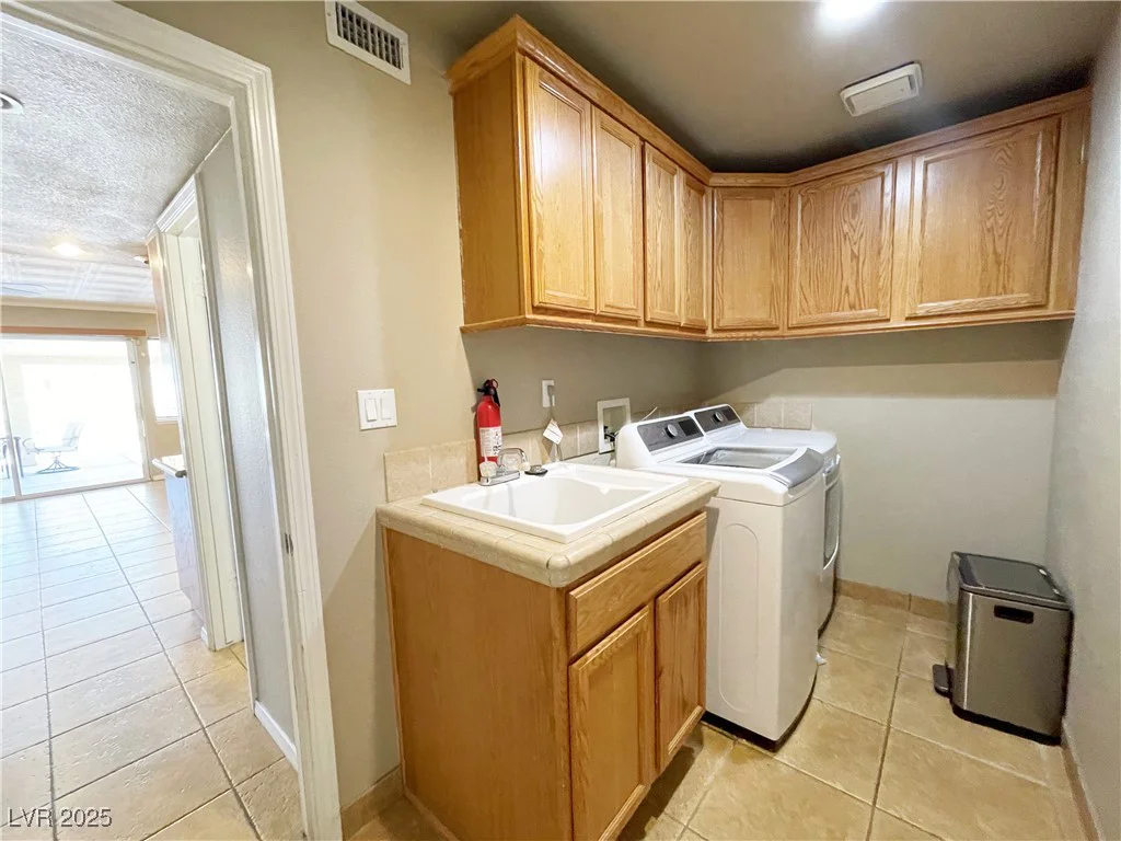 1400 Baldosa, Las Vegas, NV 89117