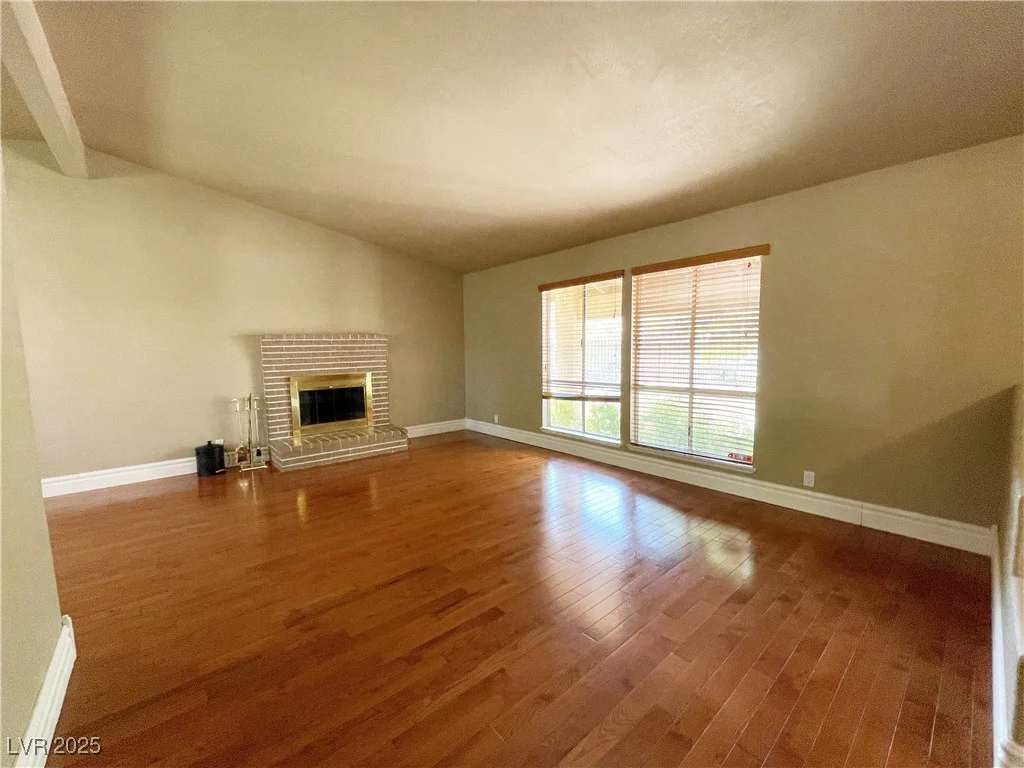 1400 Baldosa, Las Vegas, NV 89117