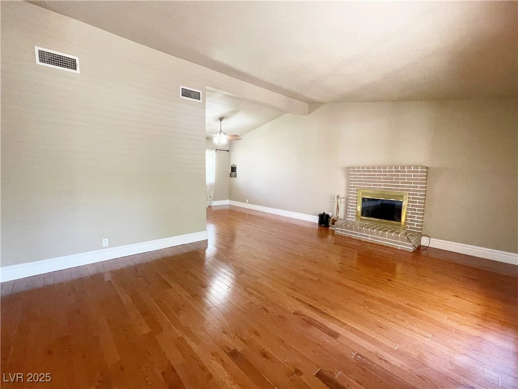 1400 Baldosa, Las Vegas, NV 89117