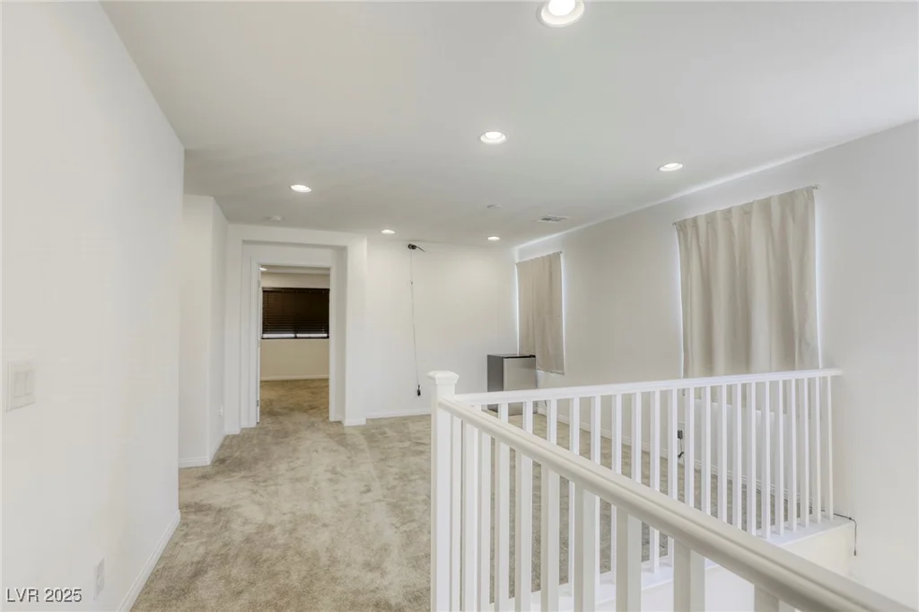 8922 Drew Valley, Las Vegas, NV 89148