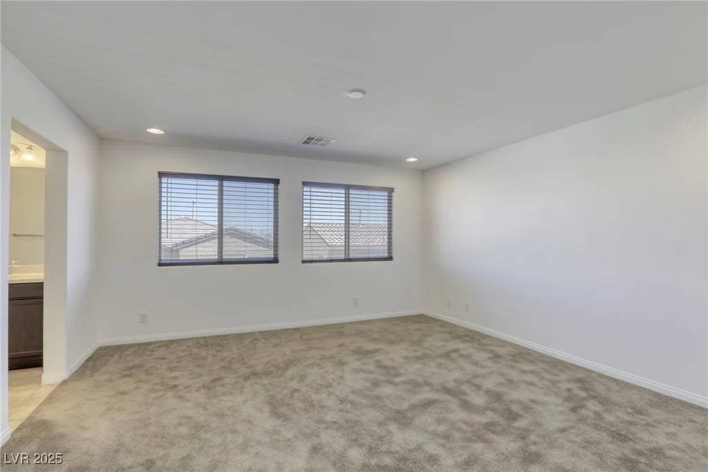 8922 Drew Valley, Las Vegas, NV 89148