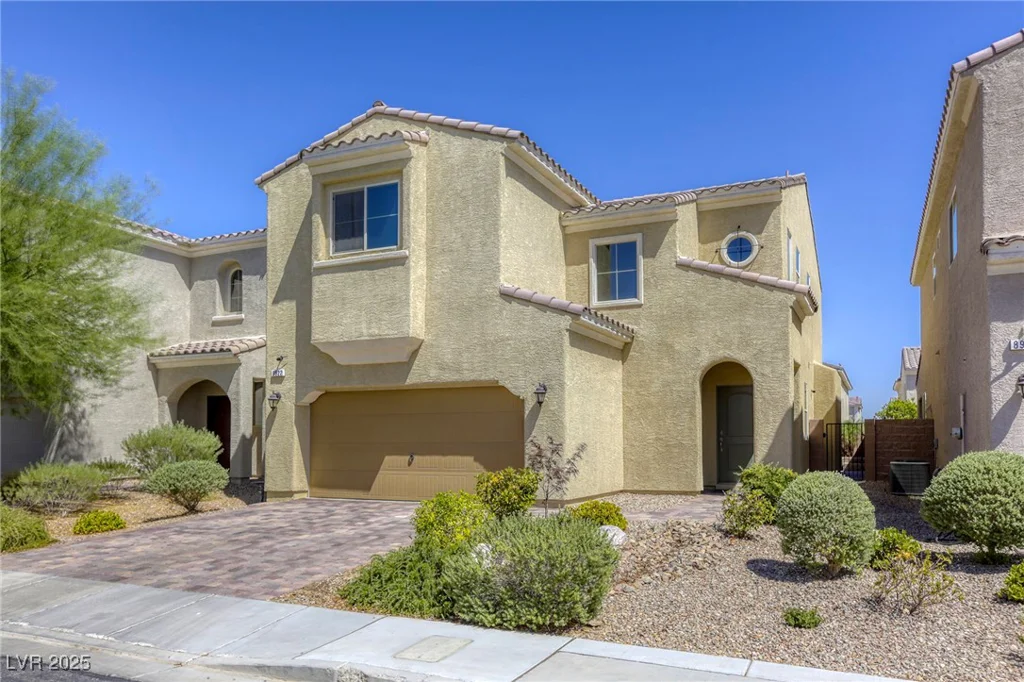 8922 Drew Valley, Las Vegas, NV 89148