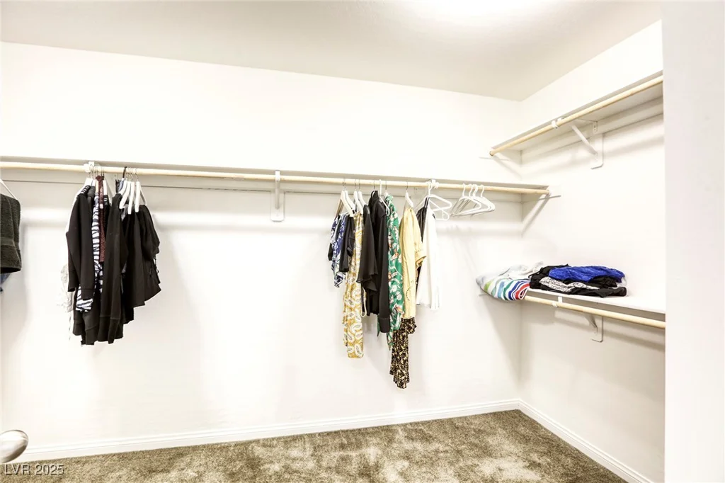8922 Drew Valley, Las Vegas, NV 89148