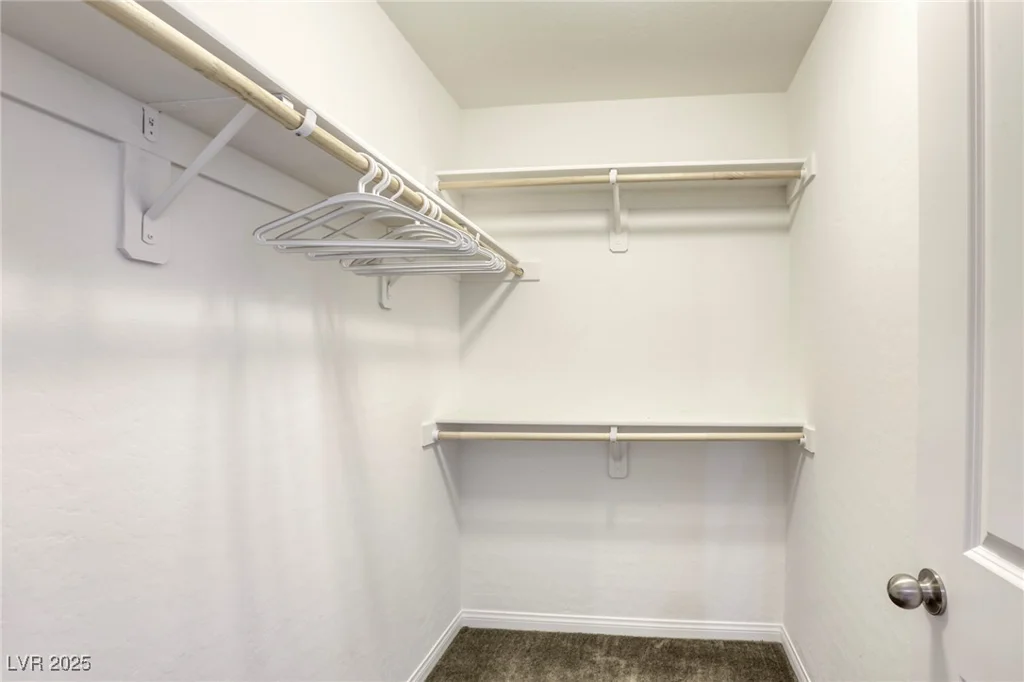 8922 Drew Valley, Las Vegas, NV 89148