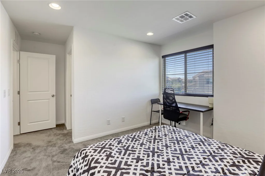 8922 Drew Valley, Las Vegas, NV 89148