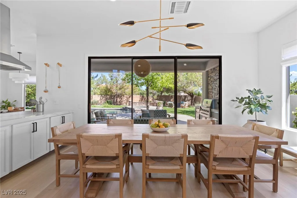 6 Perry Park, Henderson, NV 89052