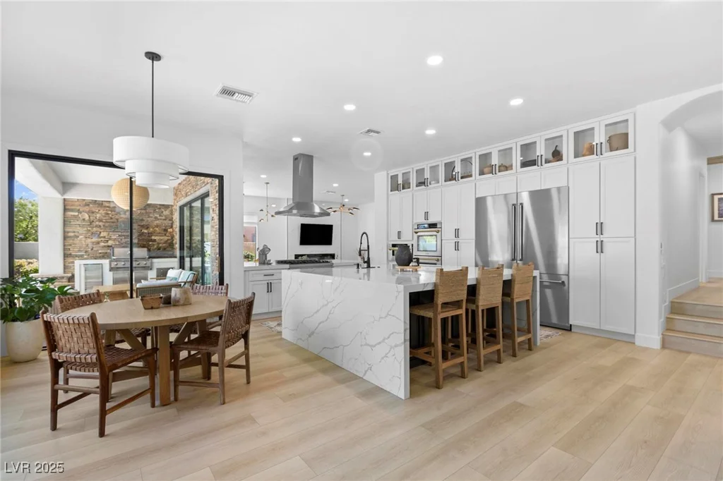 6 Perry Park, Henderson, NV 89052
