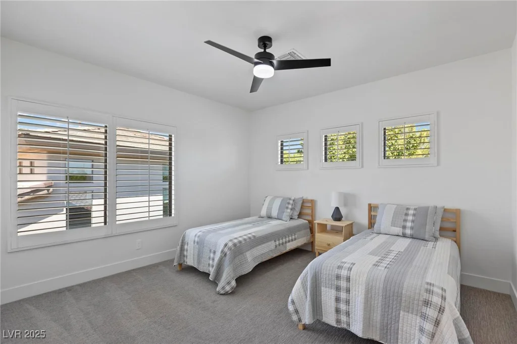 6 Perry Park, Henderson, NV 89052