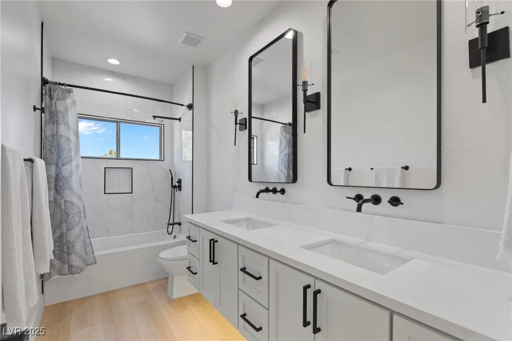 6 Perry Park, Henderson, NV 89052