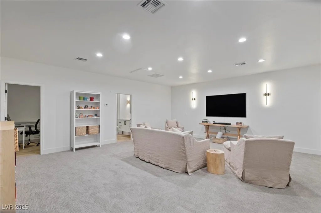 6 Perry Park, Henderson, NV 89052