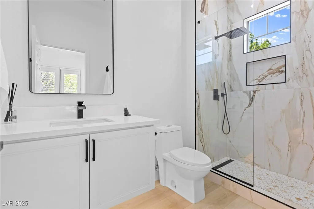 6 Perry Park, Henderson, NV 89052