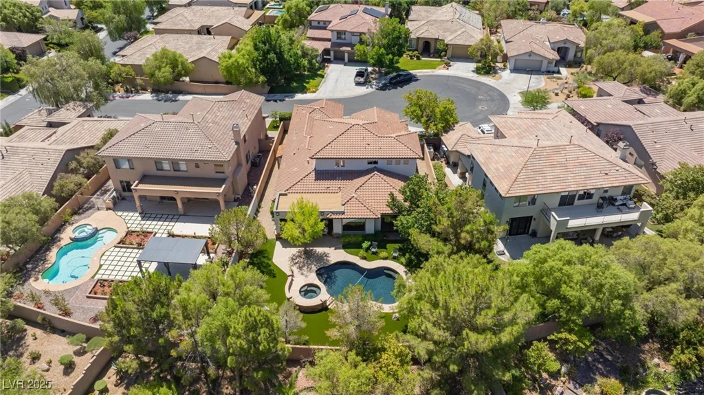 6 Perry Park, Henderson, NV 89052