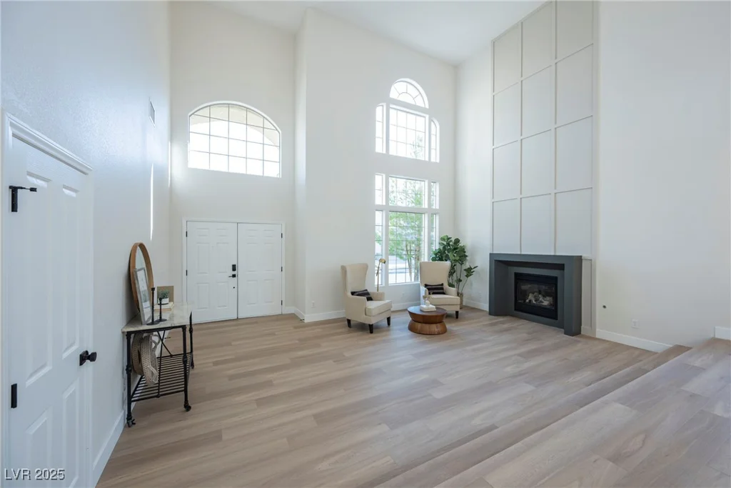 7331 Heggie, Las Vegas, NV 89131