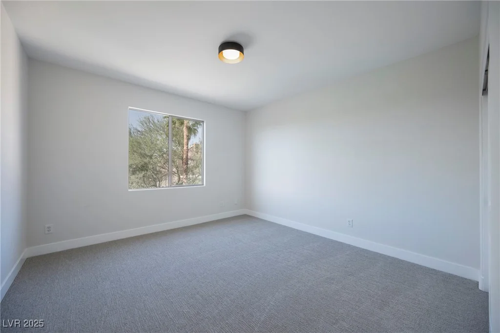 7331 Heggie, Las Vegas, NV 89131