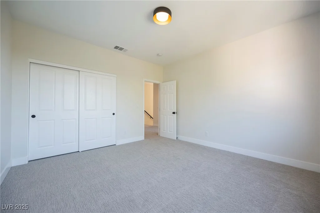 7331 Heggie, Las Vegas, NV 89131