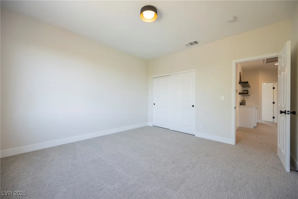 7331 Heggie, Las Vegas, NV 89131