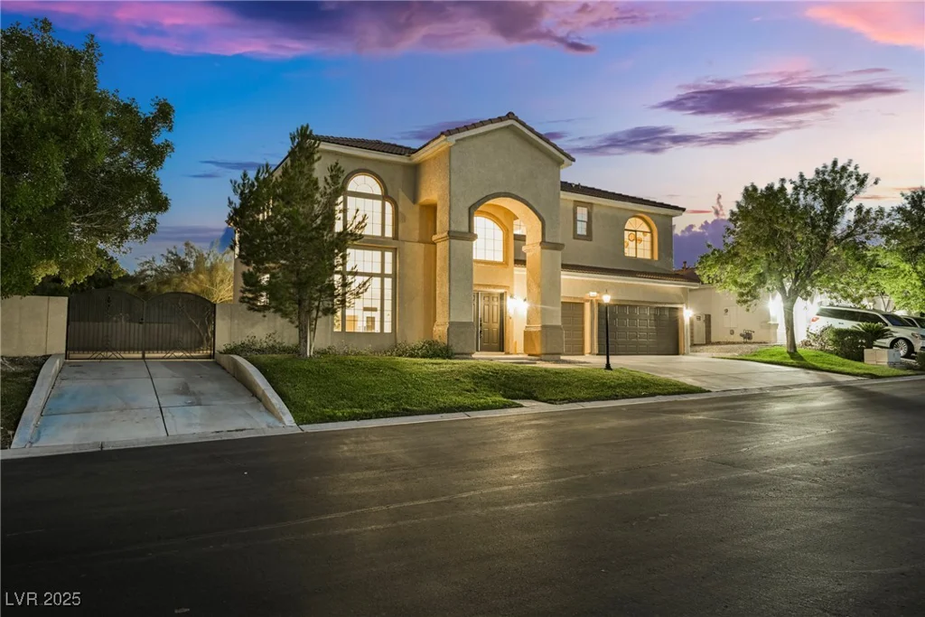 7331 Heggie, Las Vegas, NV 89131