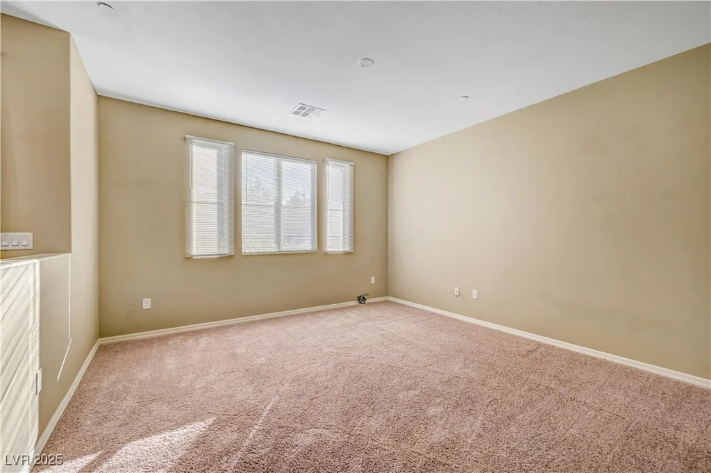 11420 Ogden Mills, Las Vegas, NV 89135
