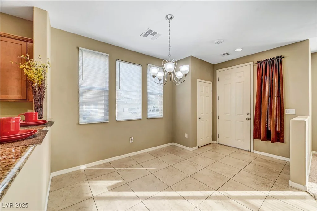 11420 Ogden Mills, Las Vegas, NV 89135