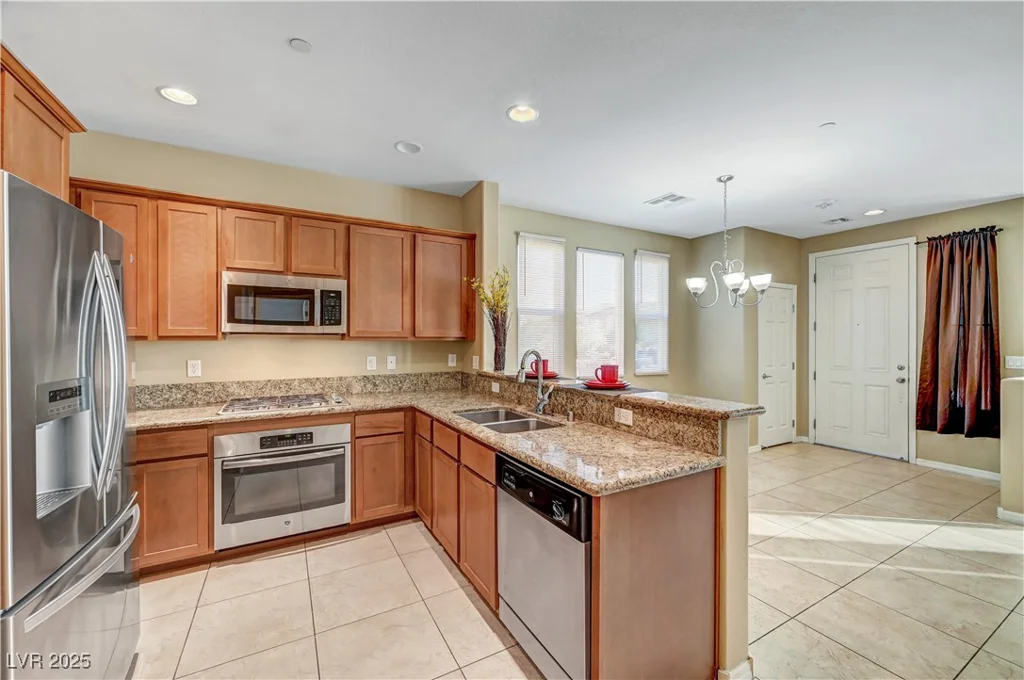 11420 Ogden Mills, Las Vegas, NV 89135