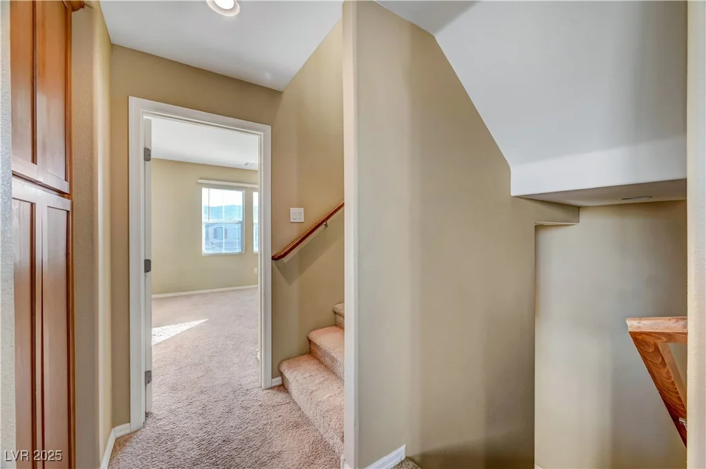 11420 Ogden Mills, Las Vegas, NV 89135