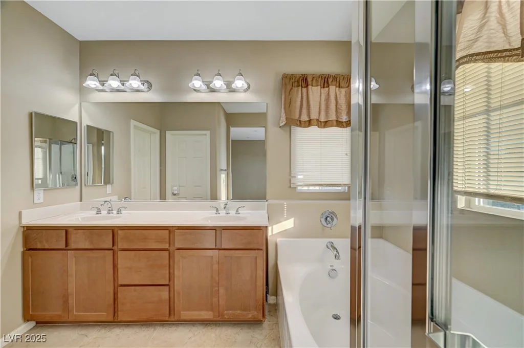 11420 Ogden Mills, Las Vegas, NV 89135