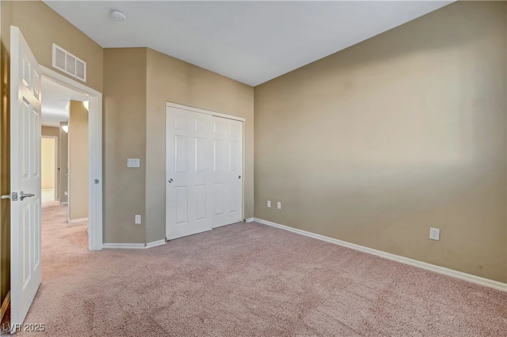 11420 Ogden Mills, Las Vegas, NV 89135