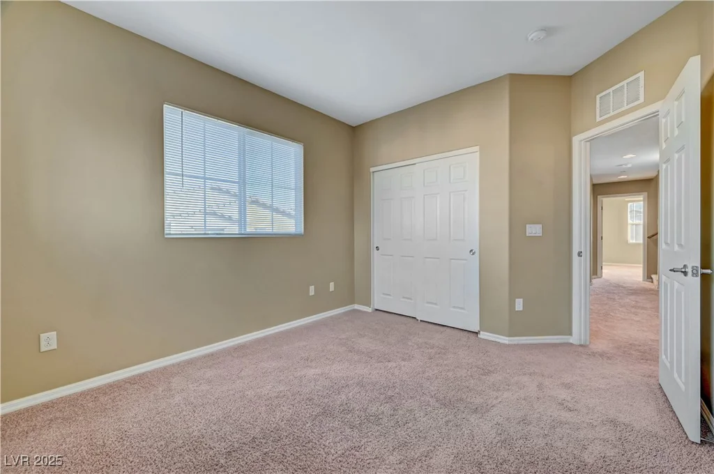 11420 Ogden Mills, Las Vegas, NV 89135